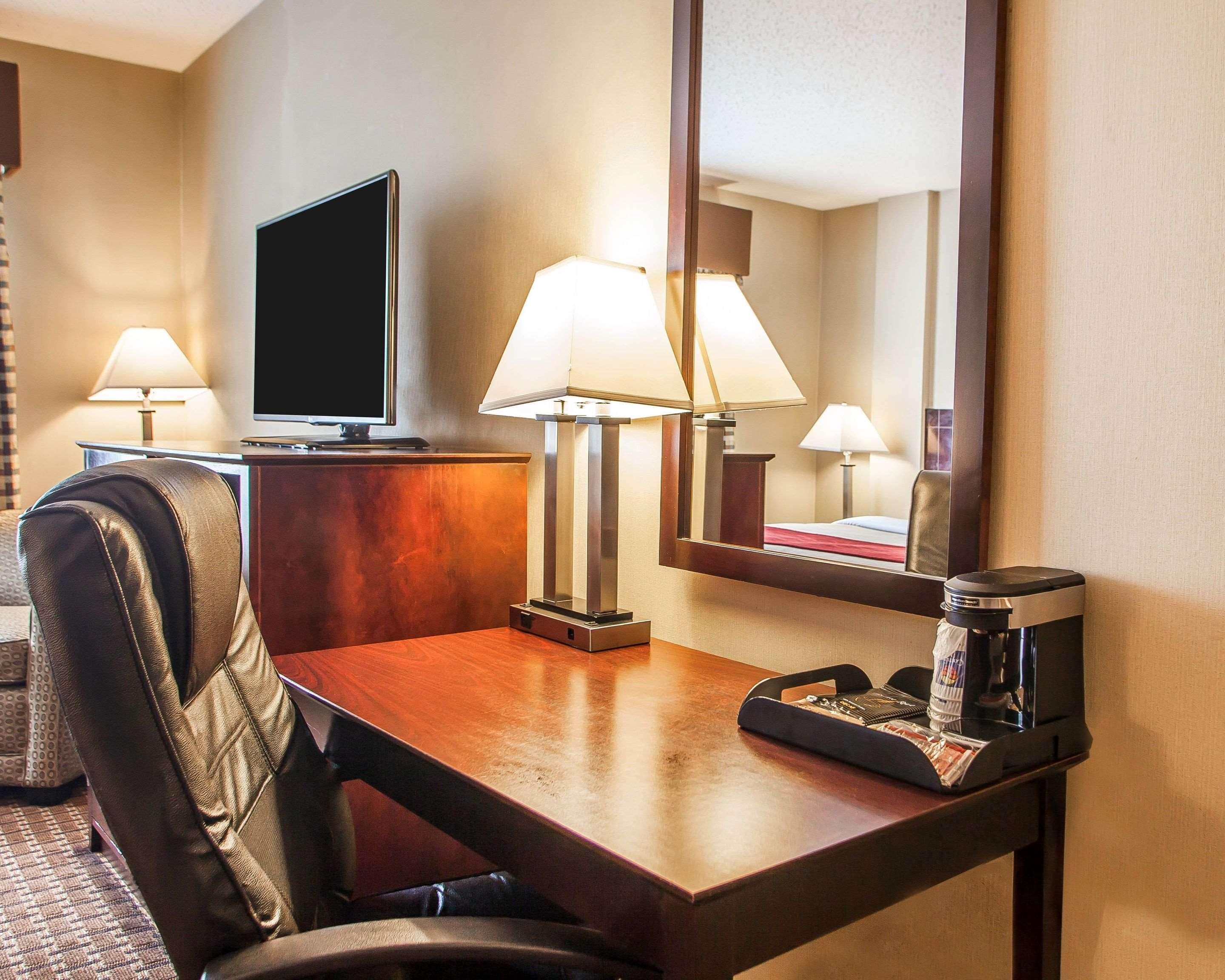 Avon Hotel - Toms River Bagian luar foto