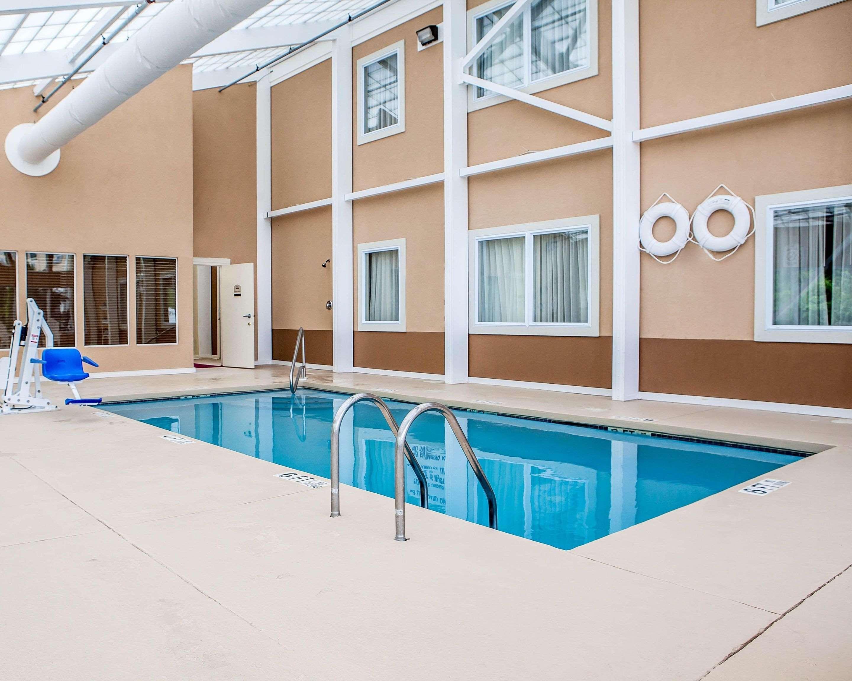 Avon Hotel - Toms River Bagian luar foto