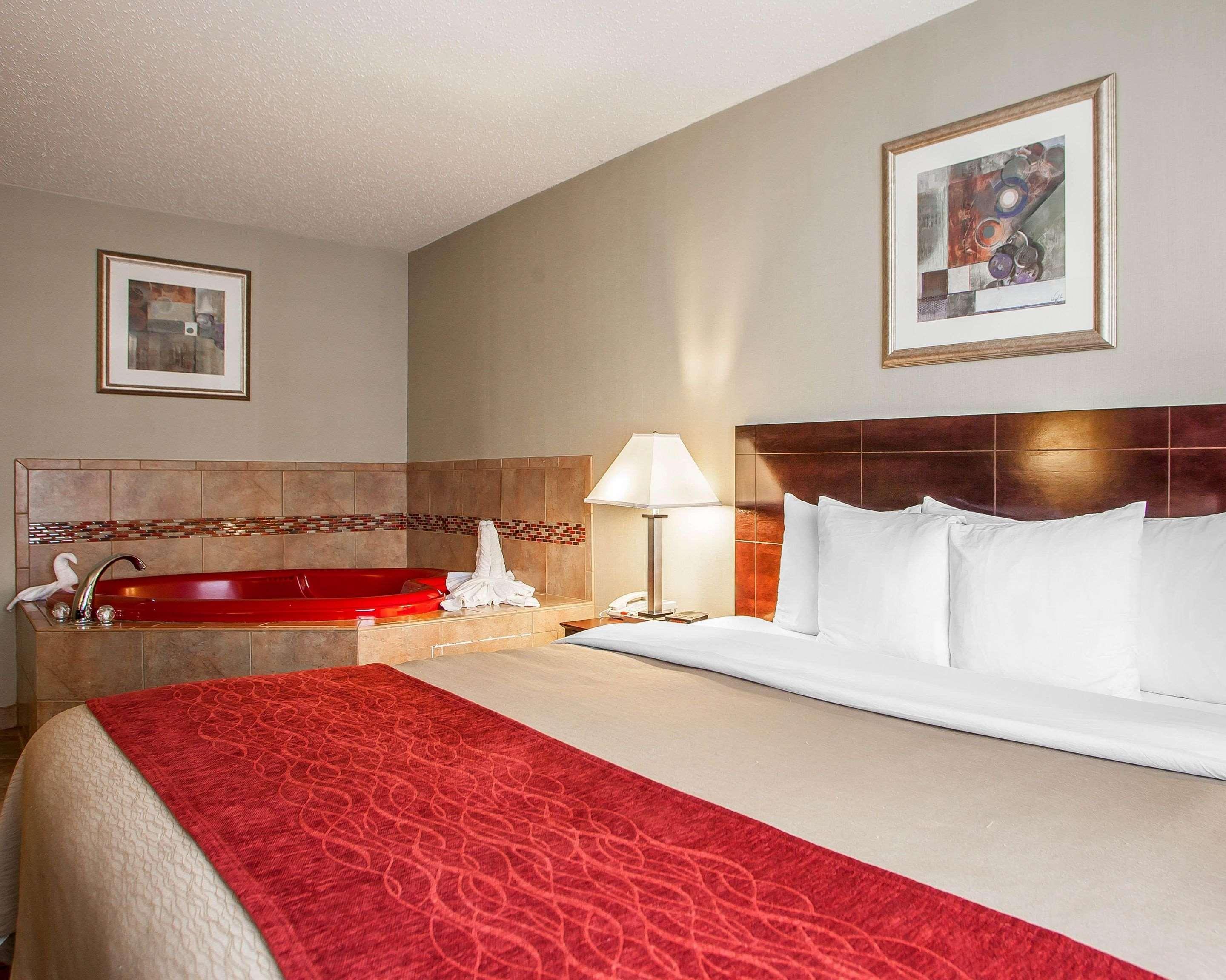 Avon Hotel - Toms River Bagian luar foto